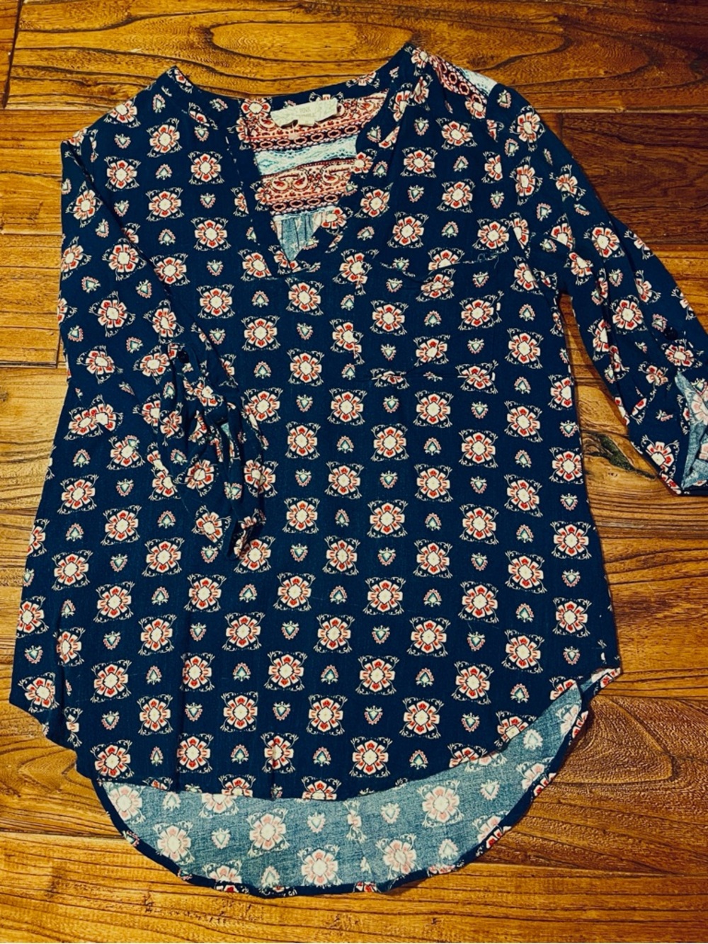 Pink Republic Hi-lo Hem Blouse Size Small